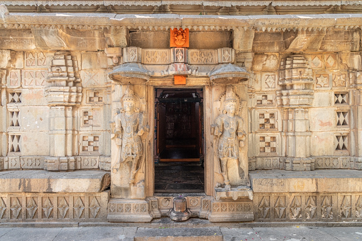 Pandeshwar Temple